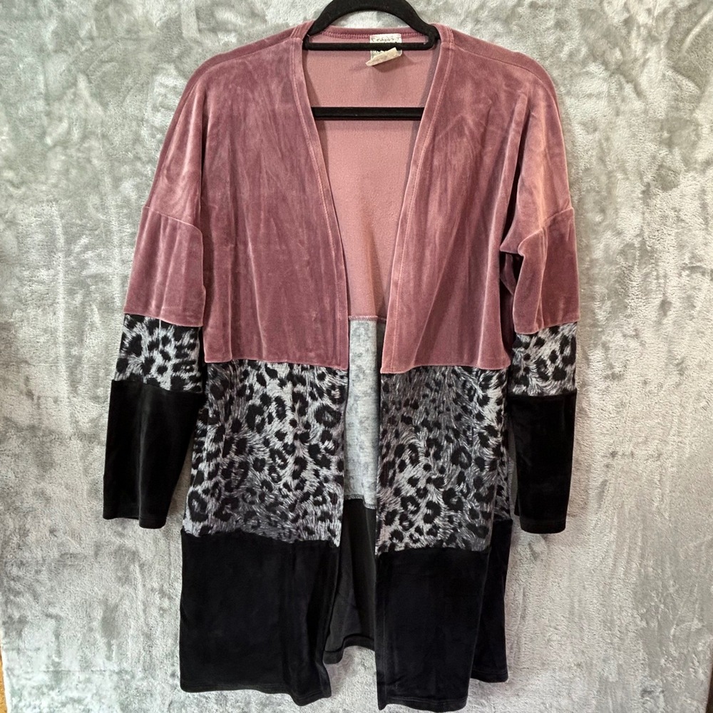 Vocal USA Velvet Leopard Colorblock Open Front Cardigan Rose Black Small 18293LC